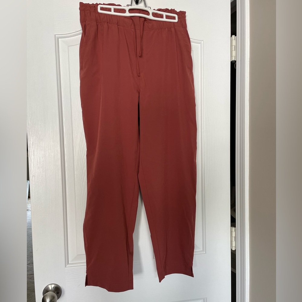 Women’s Athletic Pants